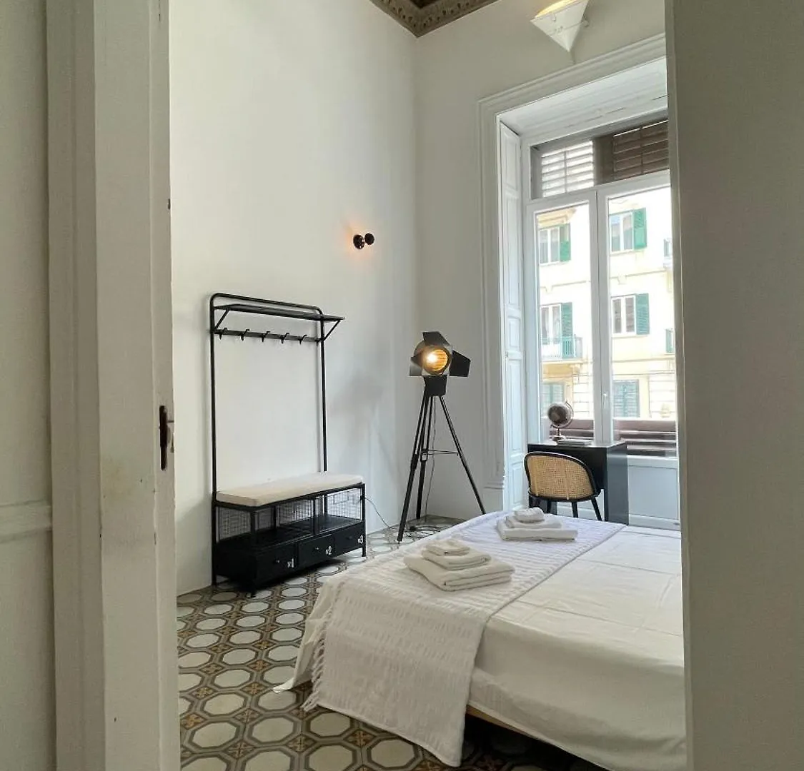 Pensión Hotel Donnafrancaflorio Palermo